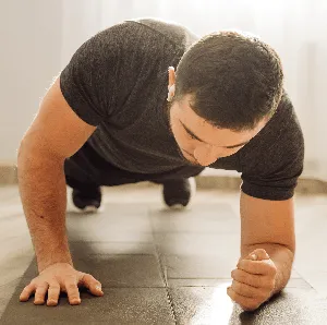 SEPULUH WORKOUT SIMPLE DI RUMAH TANPA ALAT